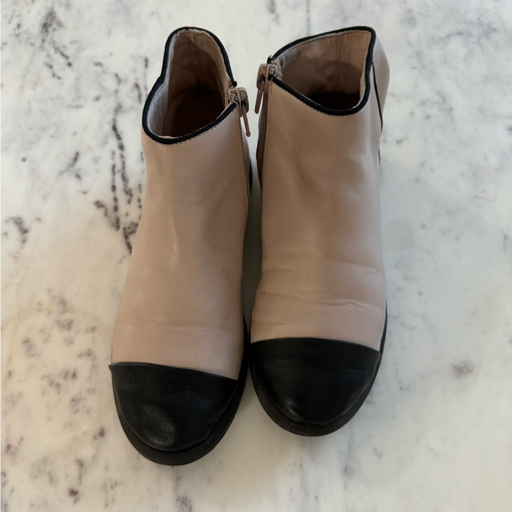 Zara kids boots size 33